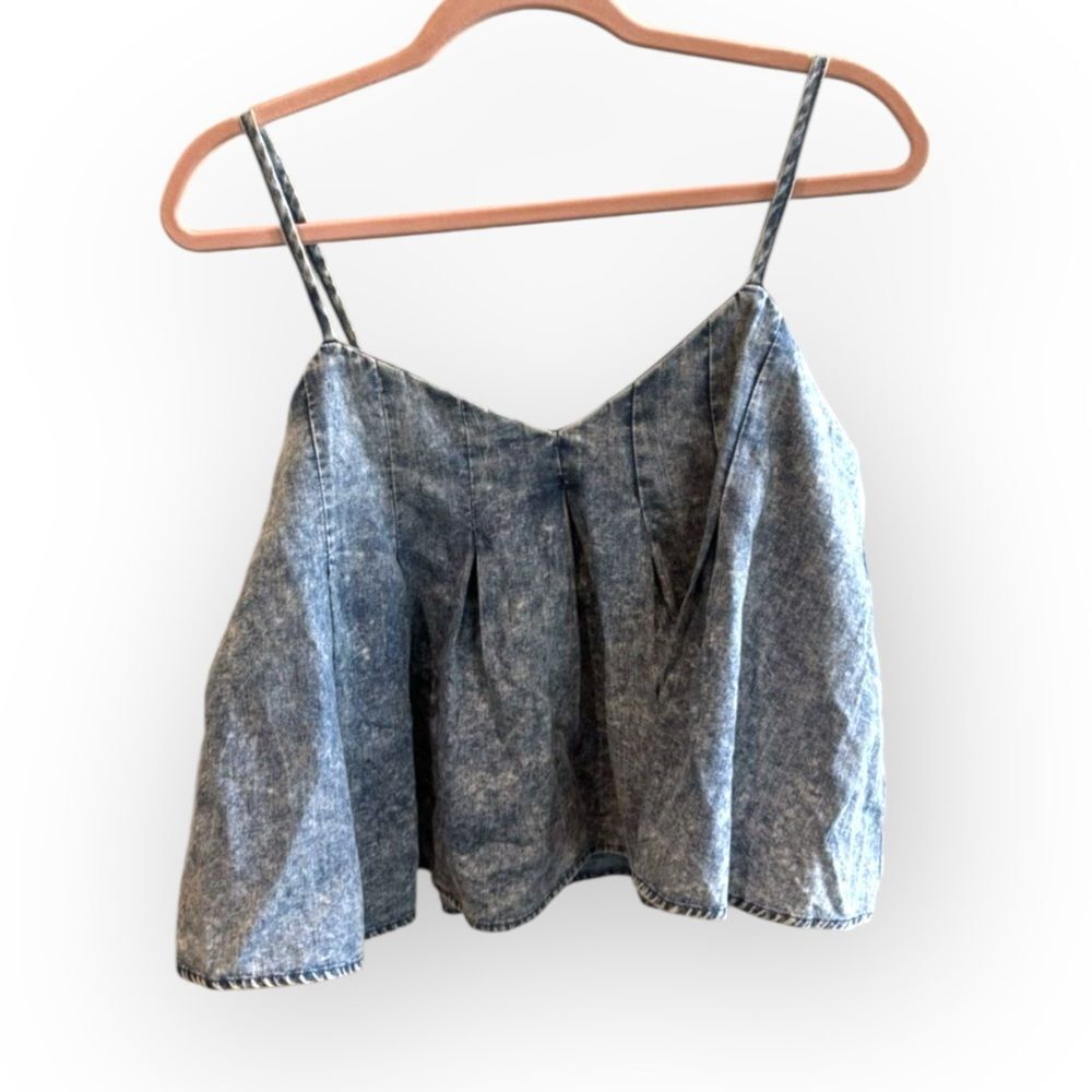 Altar’d State Chambray Blue Pleated Cami Top – Size Large - NWT